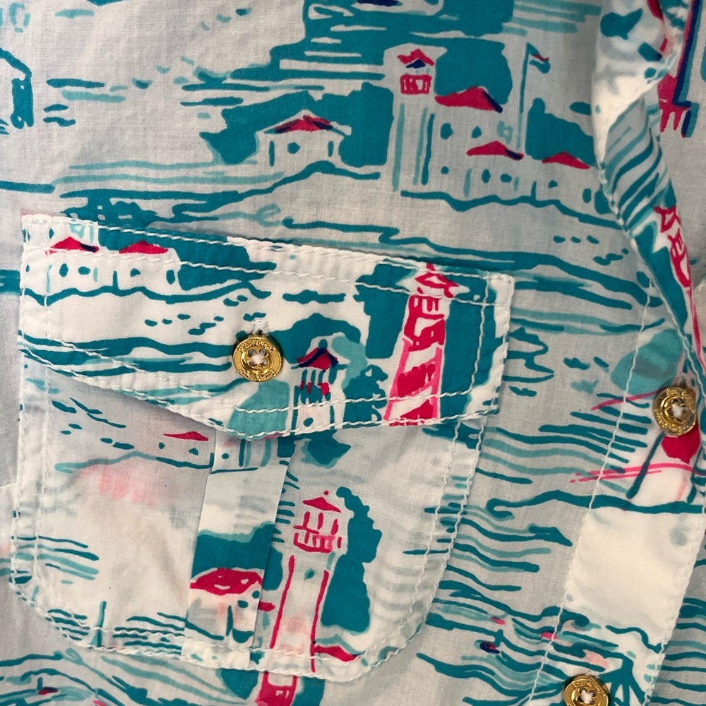 LILLY PULITZER Watch Out Lighthouse Print Cruiser Shirt size 2 - Picture 5 of 6